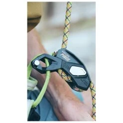 Edelrid - Pinch - Belay Device 22 Edelrid - Pinch - Belay Device -Bergfreunde edelrid pinch belay device detail 11