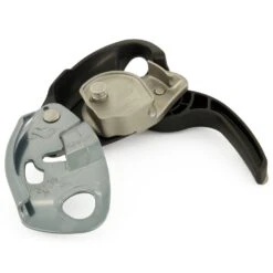 Petzl - Grigri - Belay Device 5 Petzl - Grigri - Belay Device -Bergfreunde petzl grigri belay device detail 3