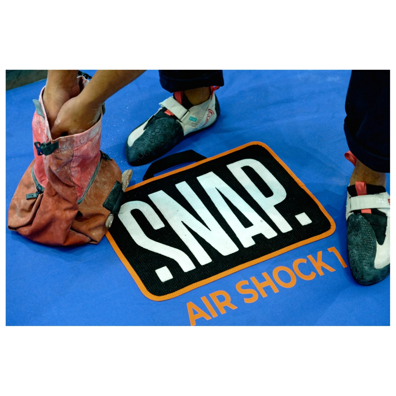 Snap - Air Shock 1 + Pump - Crash Pad 11 Snap - Air Shock 1 + Pump - Crash Pad - Image 11