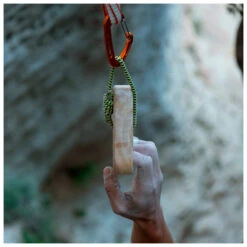 YY Vertical - Triangle - Training Board -Bergfreunde yy vertical triangle training board detail 7