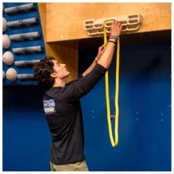 YY Vertical - VerticalBoard First - Training Board 10 YY Vertical - VerticalBoard First - Training Board -Bergfreunde yy vertical verticalboard first training board detail 4